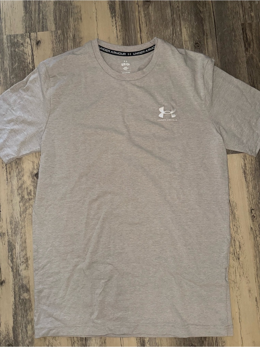 NWOT! Size Small Men’s Under Armour T-Shirt